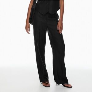 Aritzia Agency Black Linen Pant